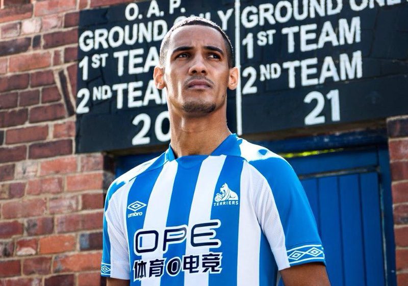 Huddersfield Town 2018-19 Umbro Home Kit Football Shirt