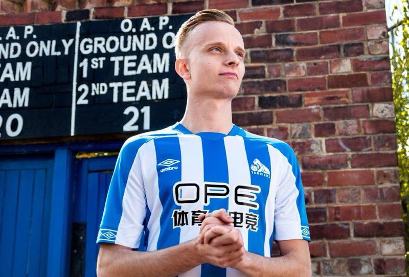 Huddersfield Town 2018-19 Umbro Home Kit Football Shirt