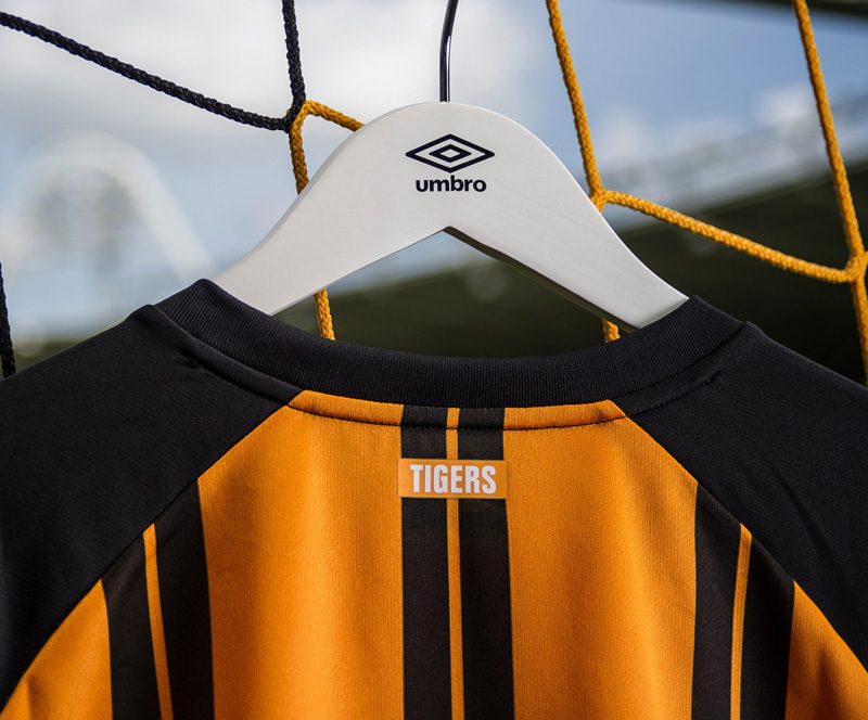 Hull City 2018/19 Umbro Home Kit Football Shirts