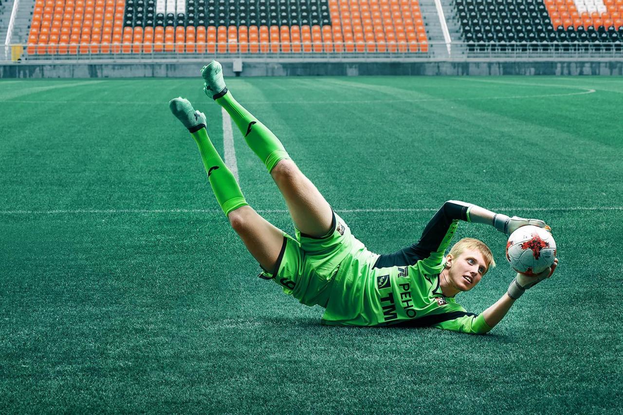 FC Ural 18-19 Home and Away Kits