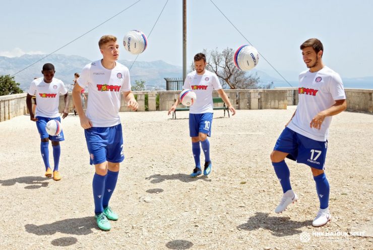 Hajduk Split 2818-19 Macron Home Kit