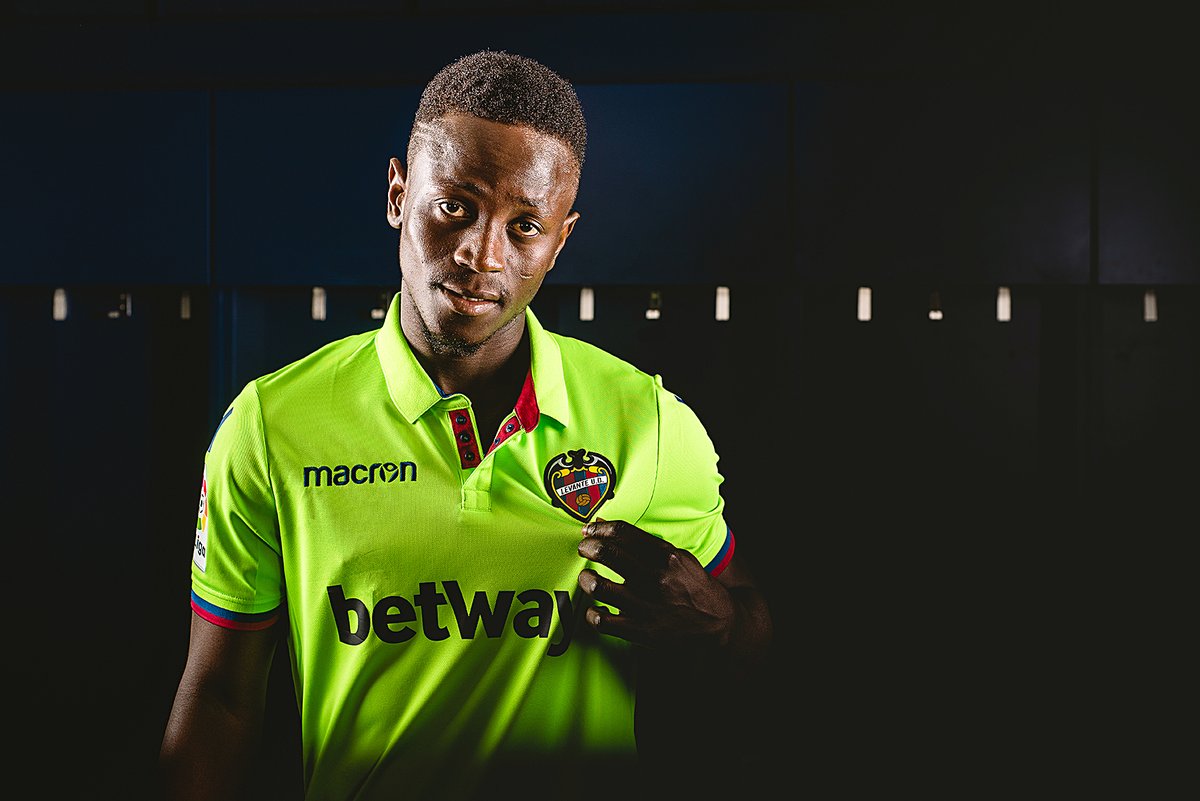 Levante 2018-19 Macron Away, Third Kits