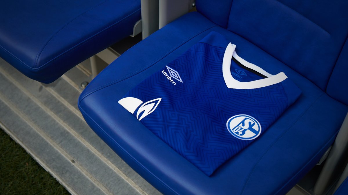 Schalke 04 2018-19 Umbro Home And Away Kit