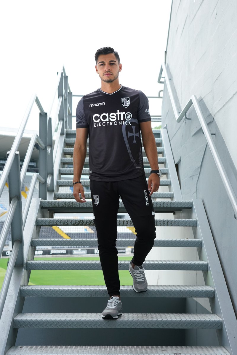 Vitória SC 2018-19 Home and Away Kits