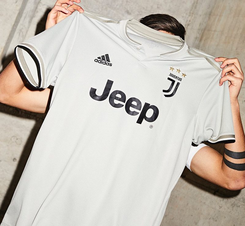 Juventus 2018-19 Away Kit