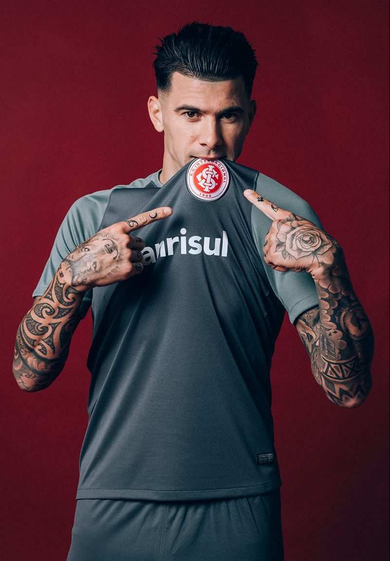 SC Internacional 2018-19 Nike Grey Third Kit