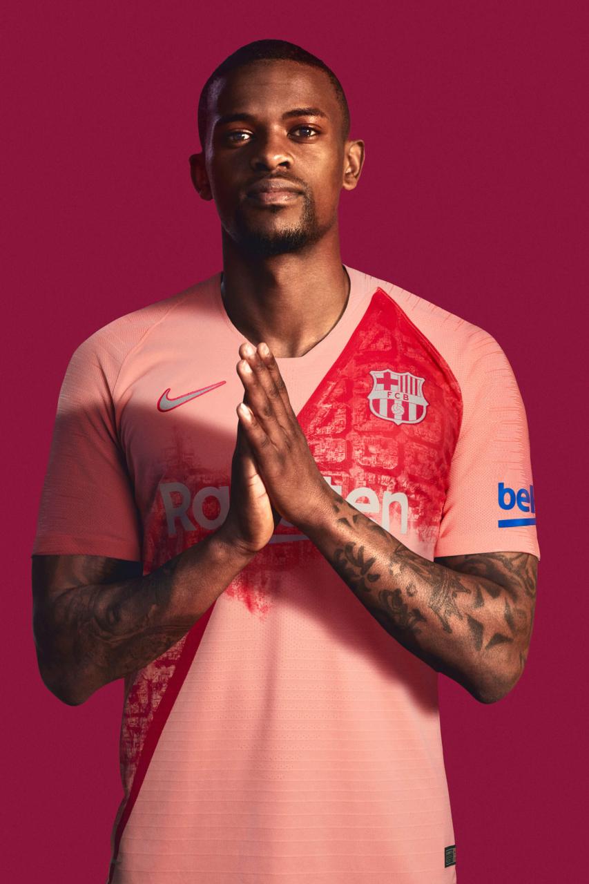 FC Barcelona 2018-19 Third Kit