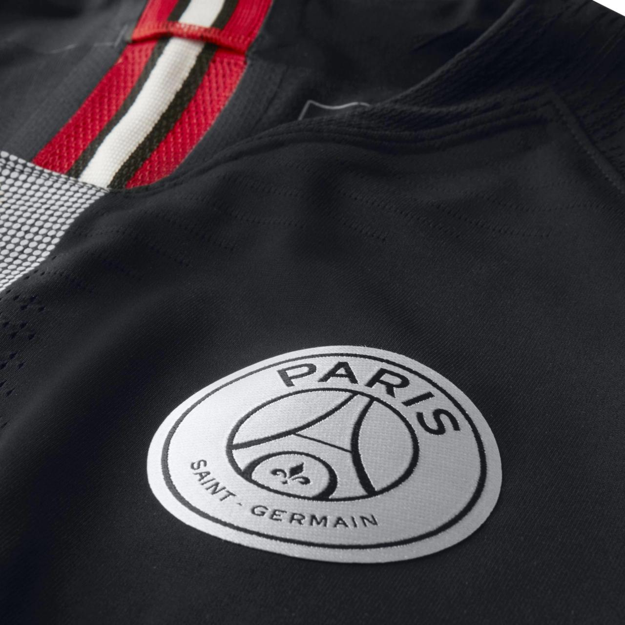 Paris Saint-Germain 2018-19 Jordan Champions League Kits