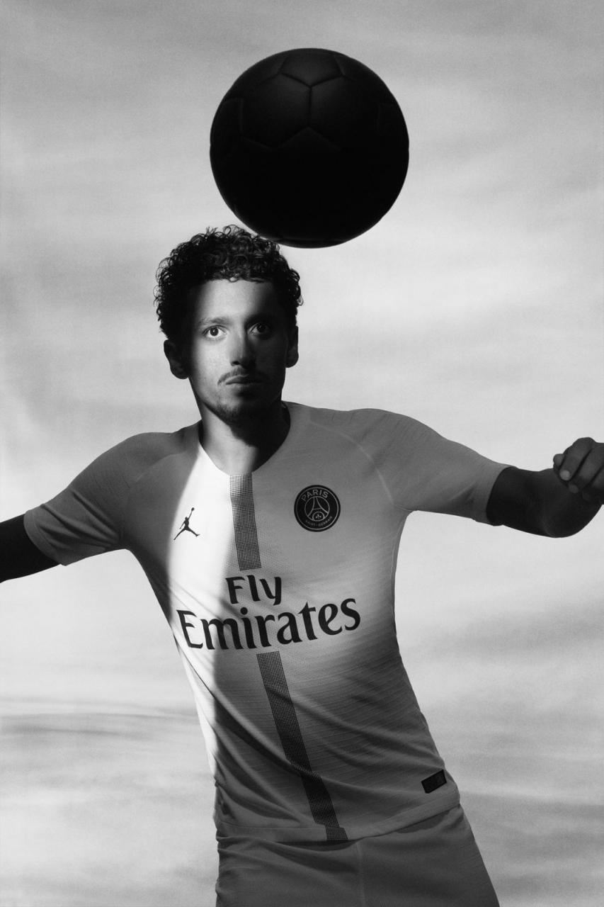 Paris Saint-Germain 2018-19 Jordan Champions League Kits